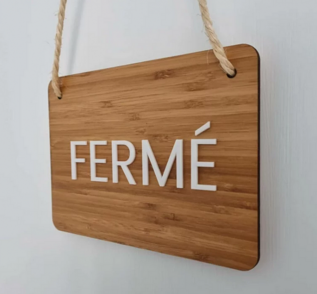 Fermé